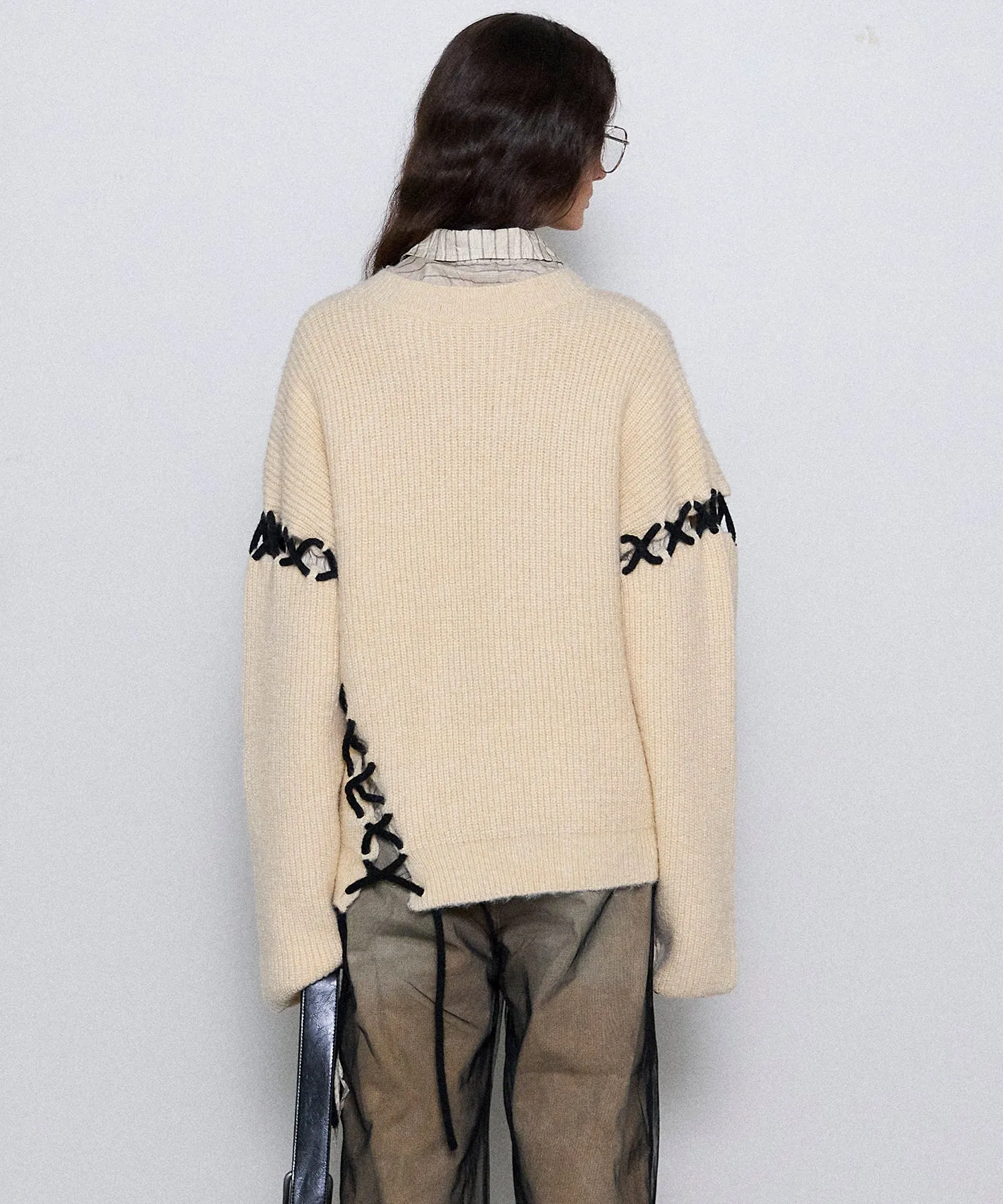 【24WINTER PRE-ORDER】Lace Up Knit Tops