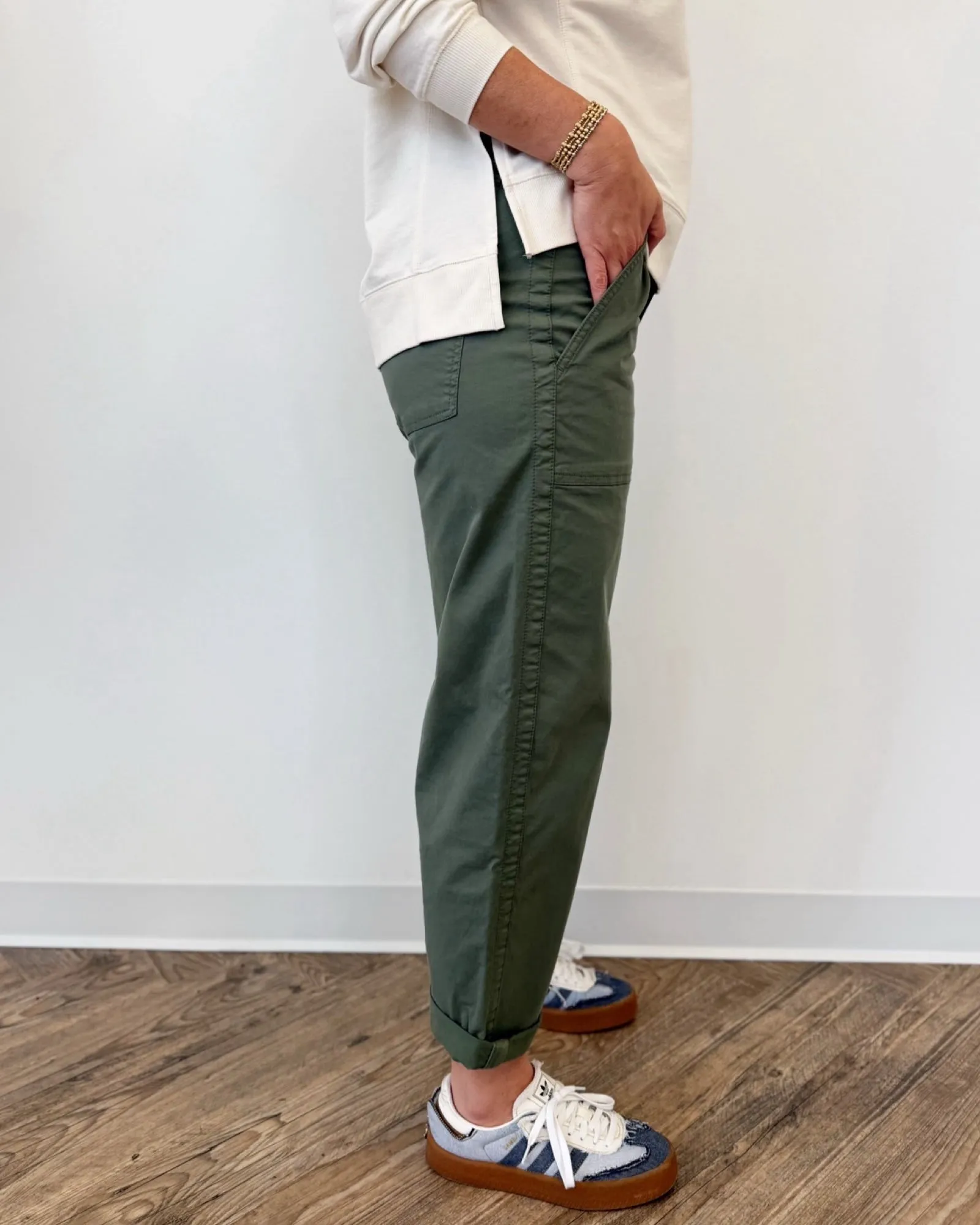Thea Chino Pant